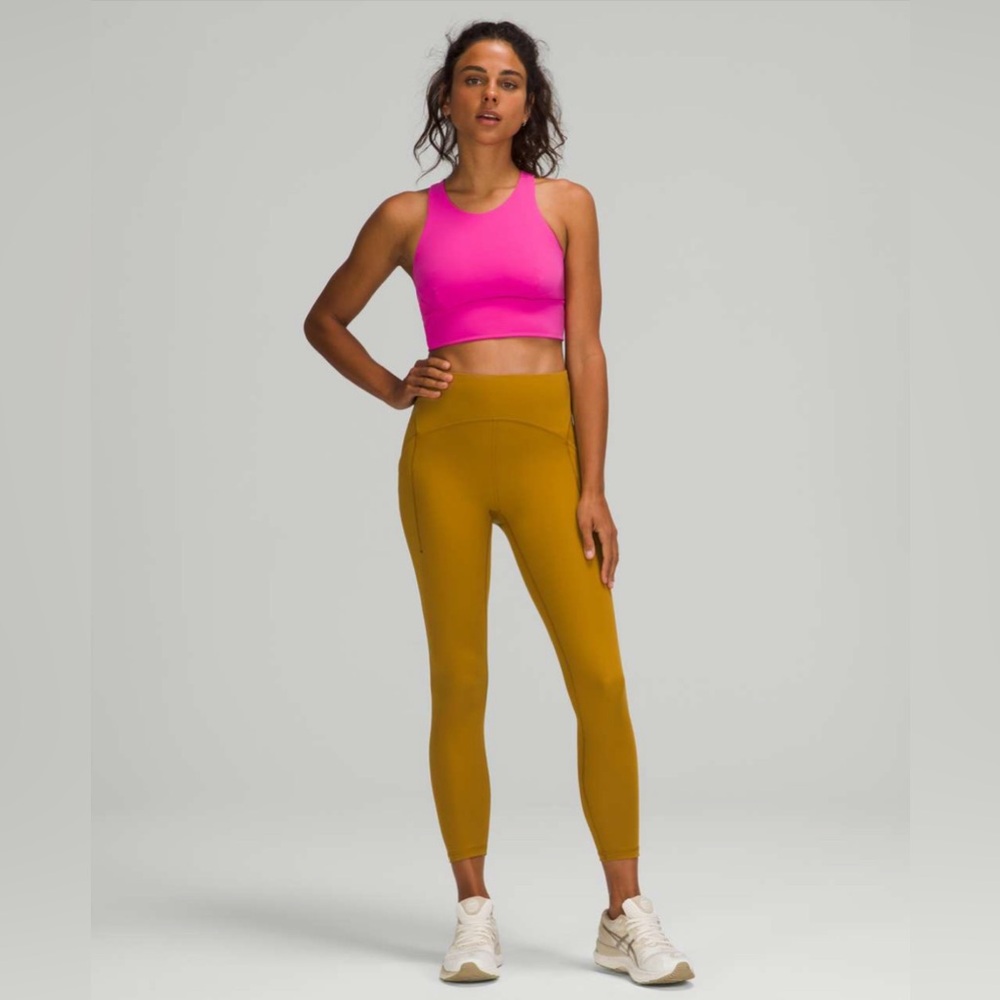 🦋HP!!🦋 Lululemon | Power Thru High-Rise Tight 25" in
Gold Spice